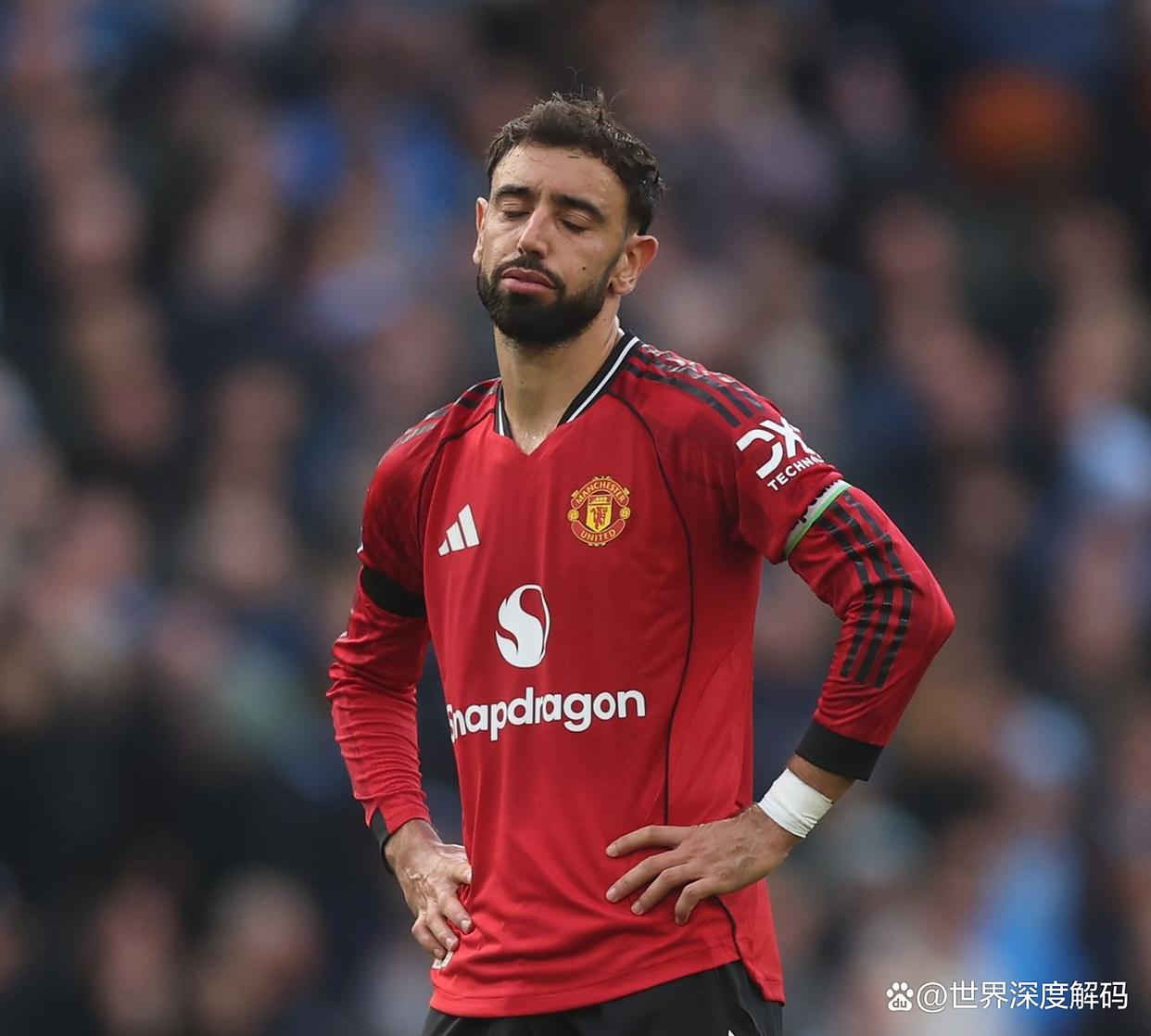 开云体育-转折点！费耶诺德篮板制胜，欧超杯赛后攻防权衡，悬念犹存，心理建设被强调(罗马vs费耶诺德集锦)